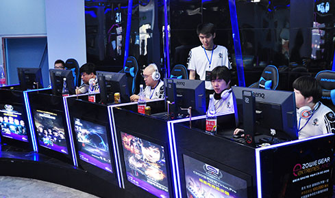 吉诺比利常 吉诺比利常